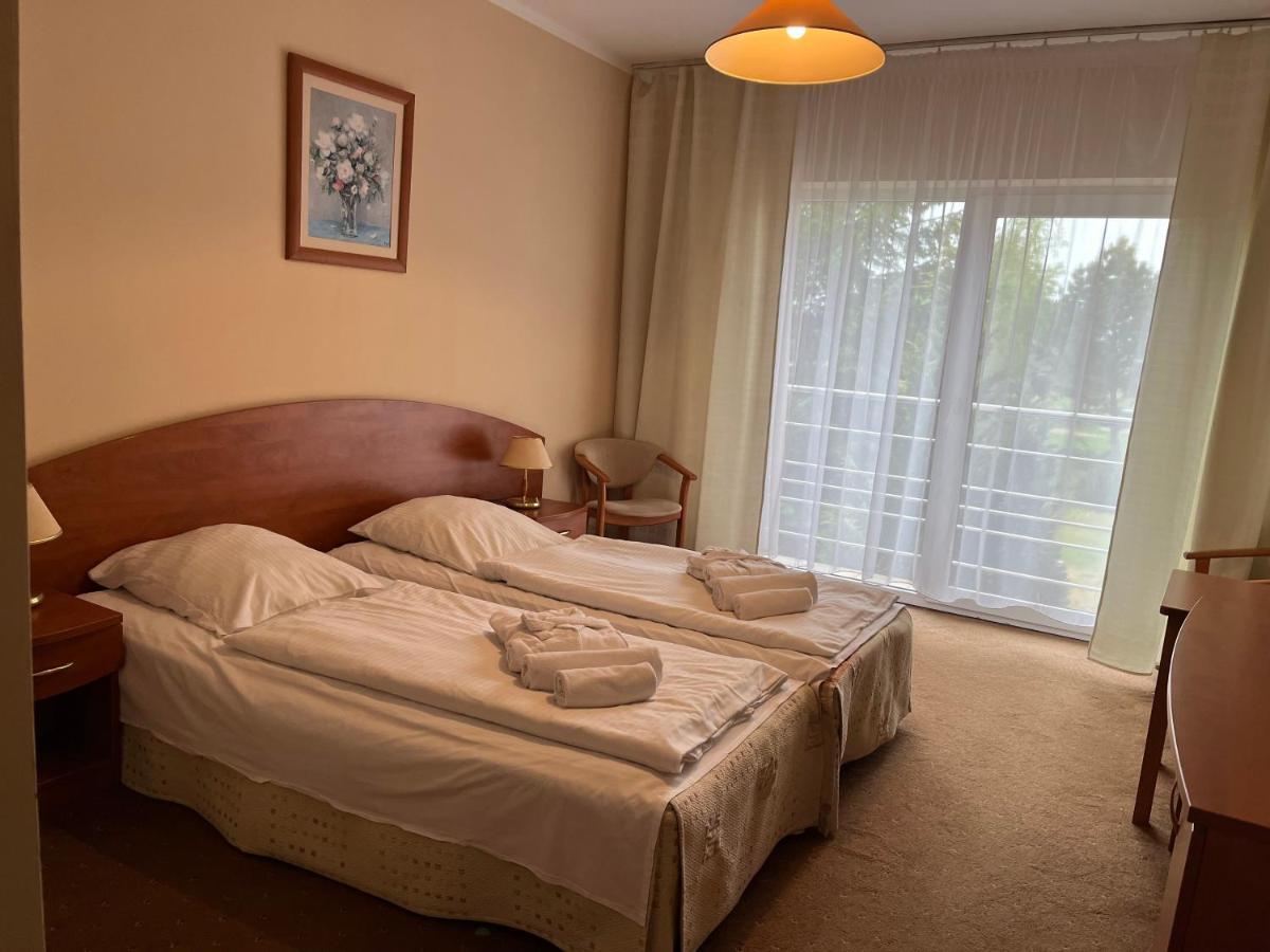 גרצי'יבובו Dom Zdrojowy Diament Spa מראה חיצוני תמונה