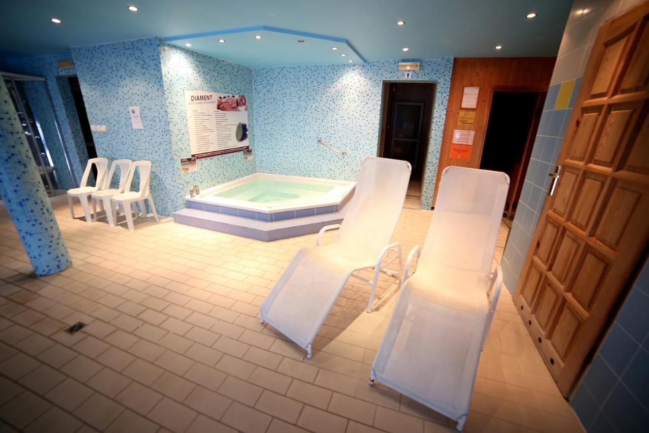 גרצי'יבובו Dom Zdrojowy Diament Spa מראה חיצוני תמונה